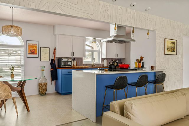 9300 Meadow Vale, Austin, TX 78758