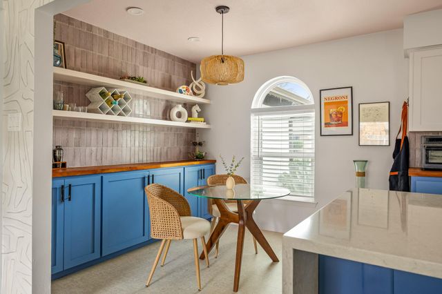 9300 Meadow Vale, Austin, TX 78758