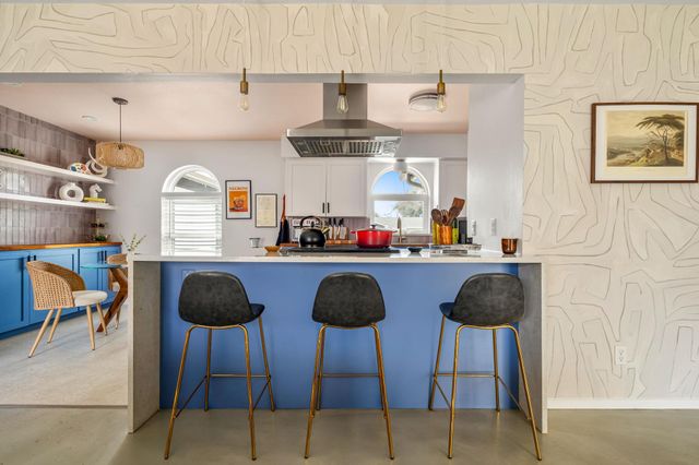 9300 Meadow Vale, Austin, TX 78758