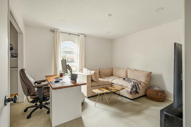 9300 Meadow Vale, Austin, TX 78758