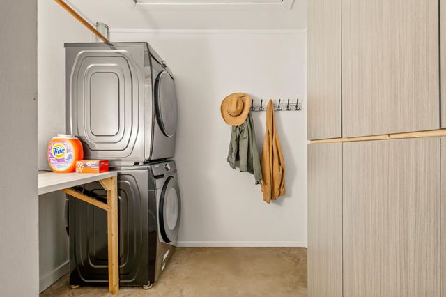 9300 Meadow Vale, Austin, TX 78758