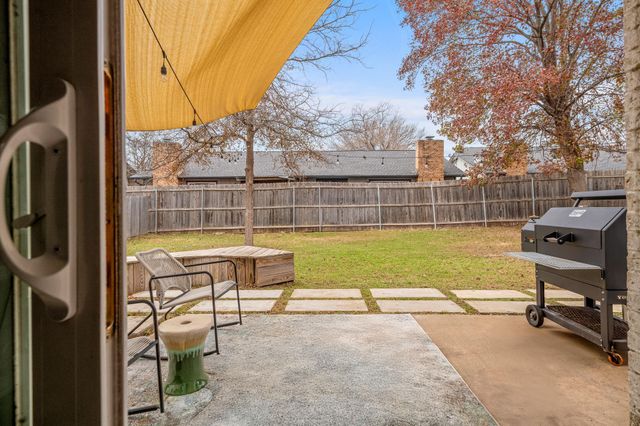 9300 Meadow Vale, Austin, TX 78758