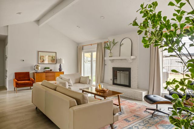 9300 Meadow Vale, Austin, TX 78758