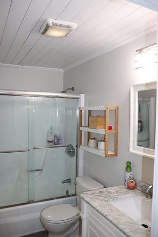 232 Canton St 112, Randolph, MA 02368