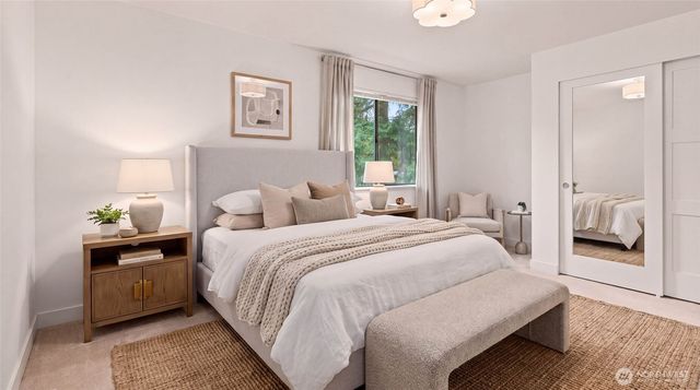 7520 86th Avenue SE, Mercer Island, WA 98040