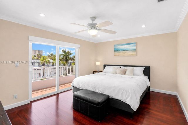 335 Virginia Street, Hollywood, FL 33019