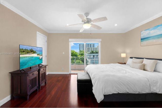 335 Virginia Street, Hollywood, FL 33019