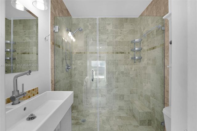 335 Virginia Street, Hollywood, FL 33019