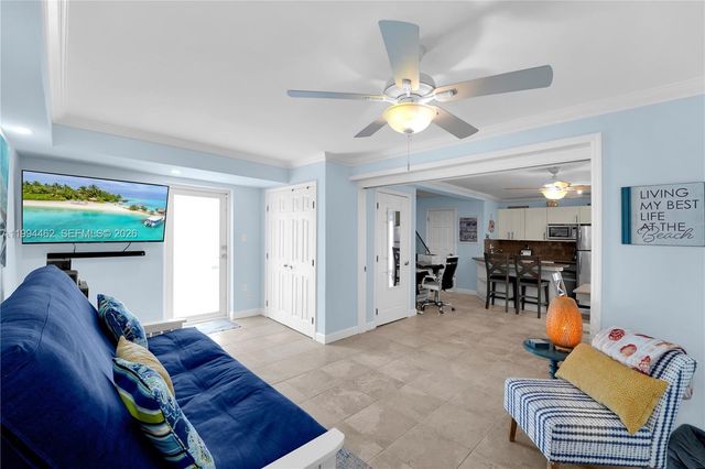 335 Virginia Street, Hollywood, FL 33019