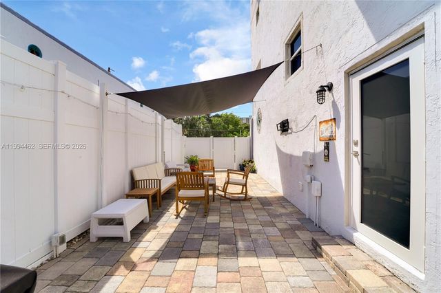 335 Virginia Street, Hollywood, FL 33019