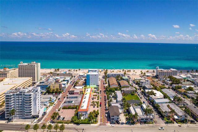 335 Virginia Street, Hollywood, FL 33019