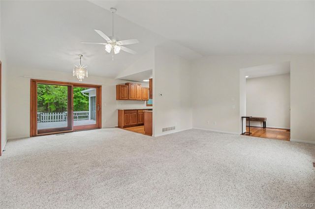 2240 Hidden Lake Trail, Ortonville Village, MI 48462