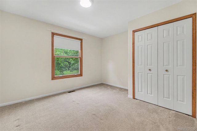2240 Hidden Lake Trail, Ortonville Village, MI 48462