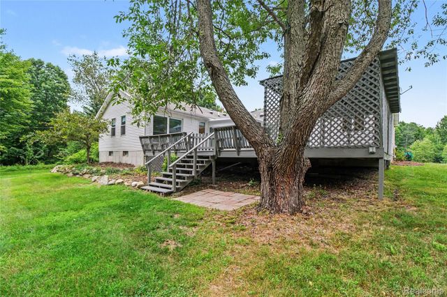2240 Hidden Lake Trail, Ortonville Village, MI 48462