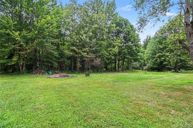 2240 Hidden Lake Trail, Ortonville Village, MI 48462