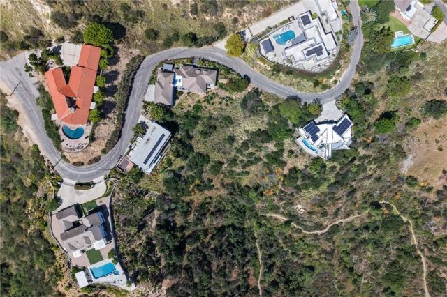 1570 Glen Oaks, Pasadena, CA 91005