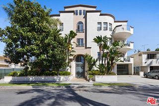 1862 S Bentley Avenue 202, Los Angeles, CA 90025