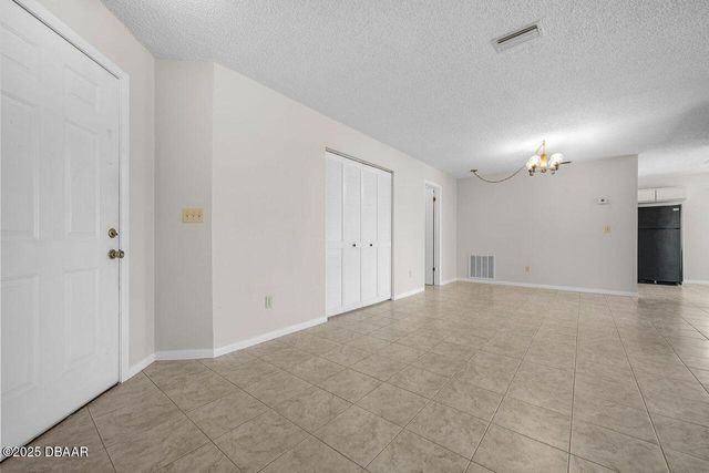 39 Lake Forest Place, Palm Coast, FL 32137
