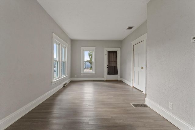 728 Dale Avenue, Mishawaka, IN 46544