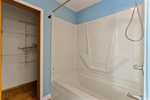 728 Dale Avenue, Mishawaka, IN 46544