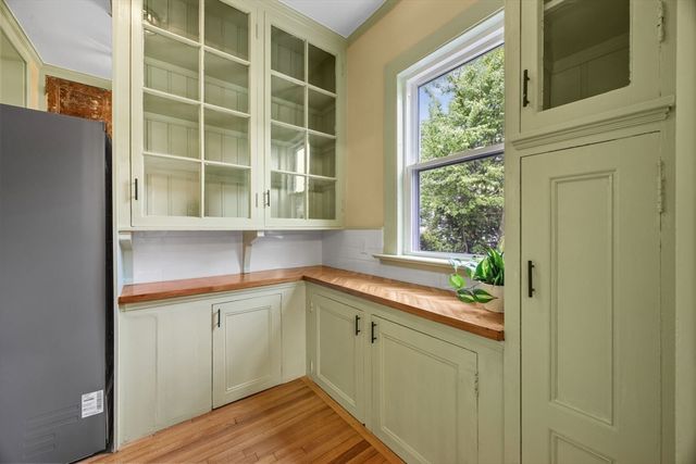 48 Union St, Rockland, MA 02370