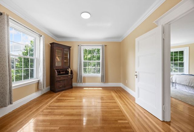 48 Union St, Rockland, MA 02370