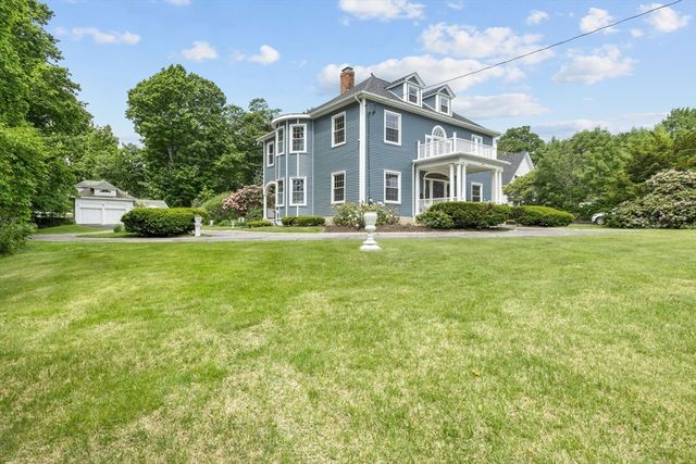 48 Union St, Rockland, MA 02370