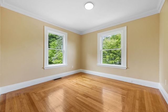 48 Union St, Rockland, MA 02370