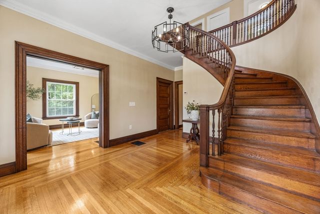 48 Union St, Rockland, MA 02370