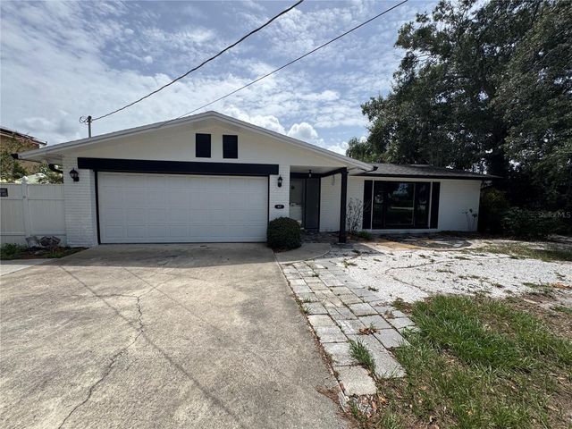 907 S FLORIDA AVENUE, Tarpon Springs, FL 34689