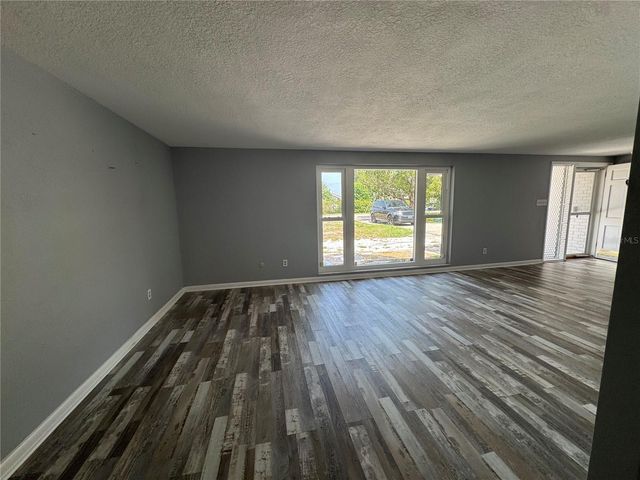 907 S FLORIDA AVENUE, Tarpon Springs, FL 34689