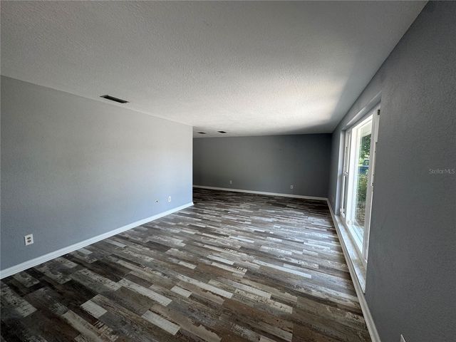 907 S FLORIDA AVENUE, Tarpon Springs, FL 34689