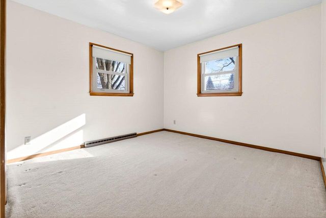 200 PRAIRIE COURT, Fond Du Lac, WI 54935