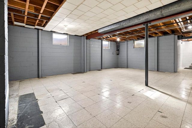 200 PRAIRIE COURT, Fond Du Lac, WI 54935