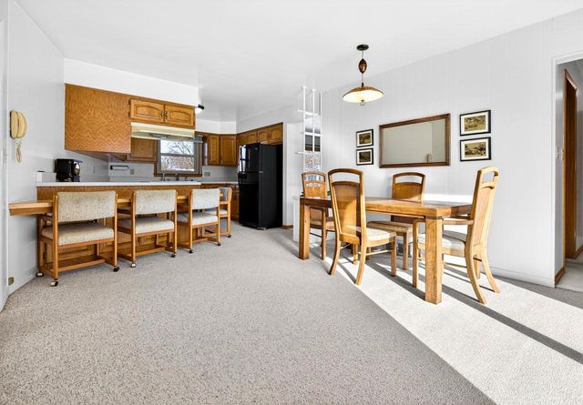 200 PRAIRIE COURT, Fond Du Lac, WI 54935