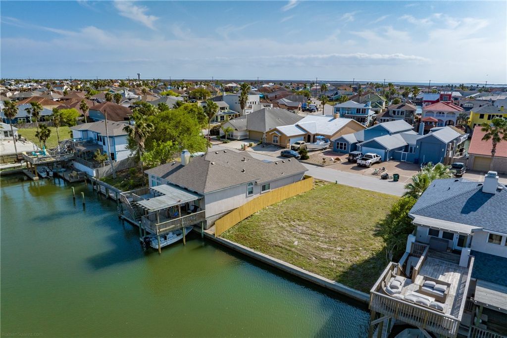 13554 Ducat Ct, Corpus Christi, TX 78418 — photo 4
