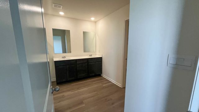 2662 Camelback Drive, Pingree Grove, IL 60140