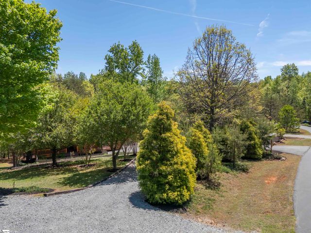 125 Pine Ridge Drive, Bostic, SC 28018