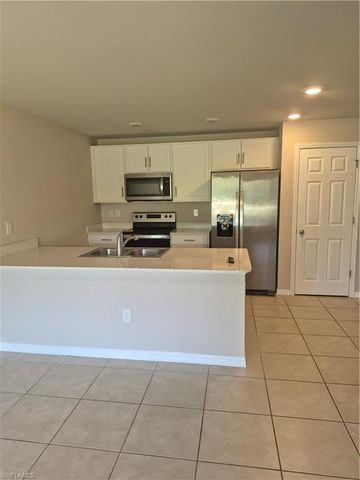 8002 Vega CT, Labelle, FL 33935