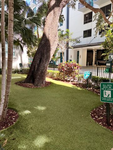 600 S Dixie Highway 257, West Palm Beach, FL 33401