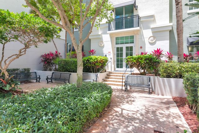 600 S Dixie Highway 257, West Palm Beach, FL 33401
