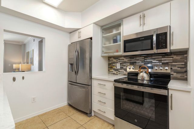 600 S Dixie Highway 257, West Palm Beach, FL 33401