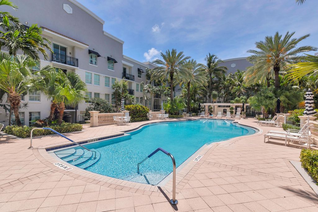 600 S Dixie Highway 257, West Palm Beach, FL 33401