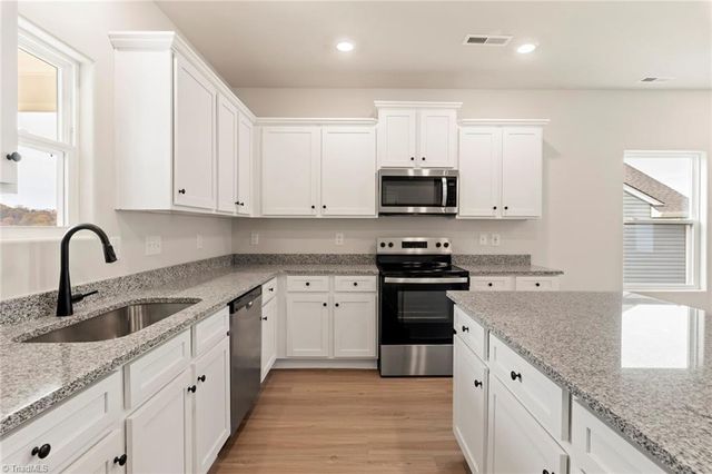 120 Macintosh Drive, King, NC 27021