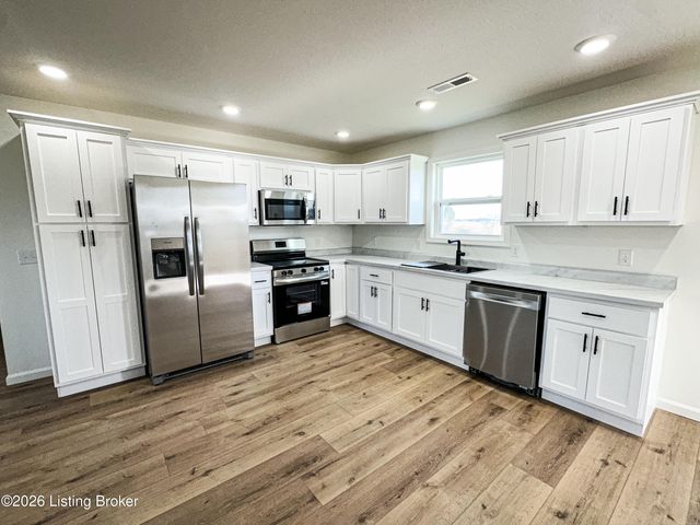 145 Blane Dr, Clarkson, KY 42726