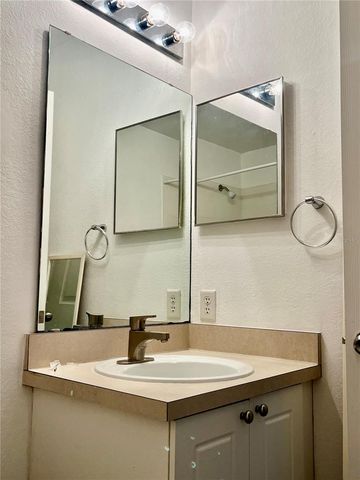 326 CERVANTES DRIVE 326, Kissimmee, FL 34743