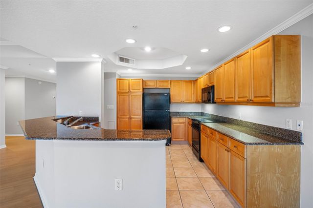 371 CHANNELSIDE WALK WAY 603, Tampa, FL 33602