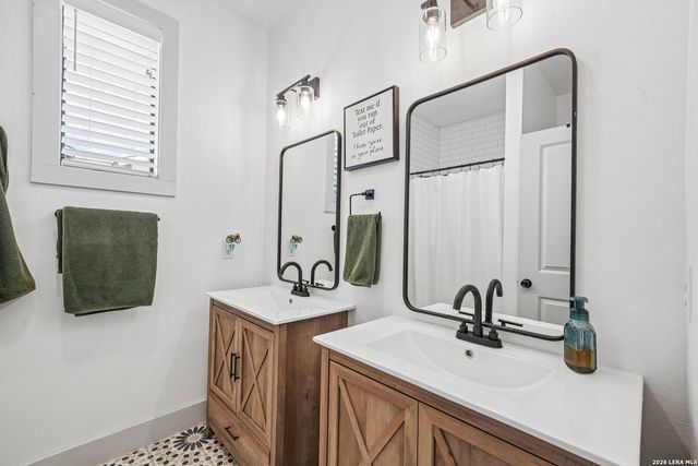 123 FAIRVIEW AVE, San Antonio, TX 78223