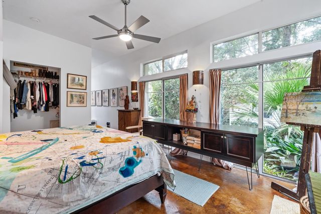 320 Ravenswood Dr, St Augustine, FL 32084