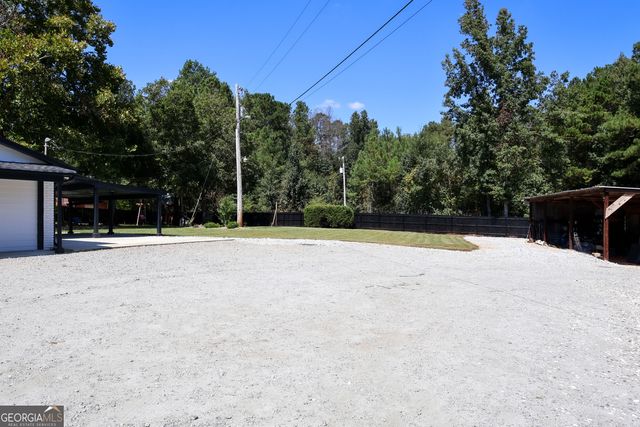 1965 Bethlehem Church Road, Grantville, GA 30220